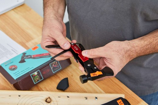 ابزار چندکاره (مولتی تول)