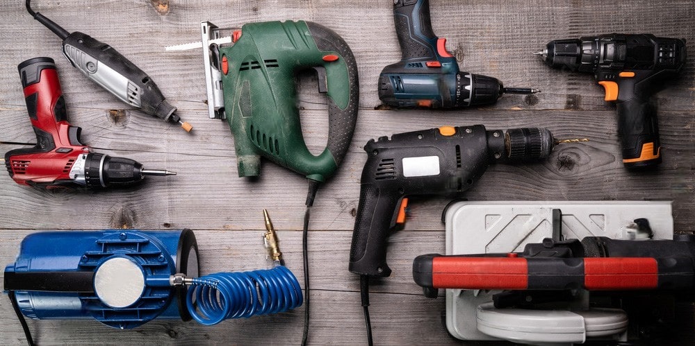 برنامهریزی سرویس و نگهداری ابزار برقی و شارژی با چکلیست ماهانه