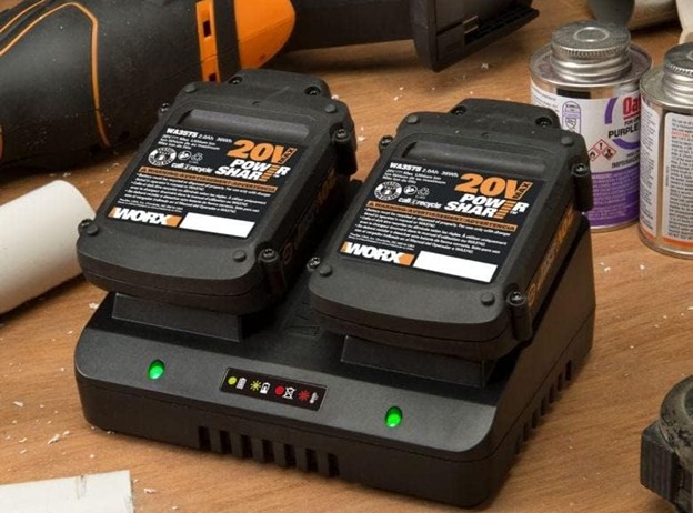 چطور عمر باتری ابزار شارژی را افزایش دهیم؟ | راهنمای کامل